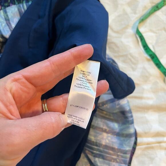 Adelyn Rae Darlene textured smocked floral dress women’s small nwt - Picture 10 of 11